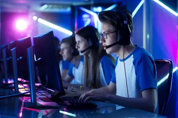 people staring at computer
