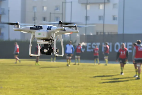 Using drones to analyze training sessions